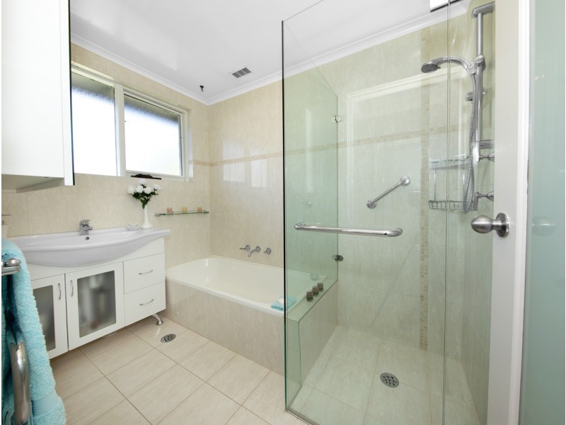 59 Sheaffe Street, Holder ACT 2611