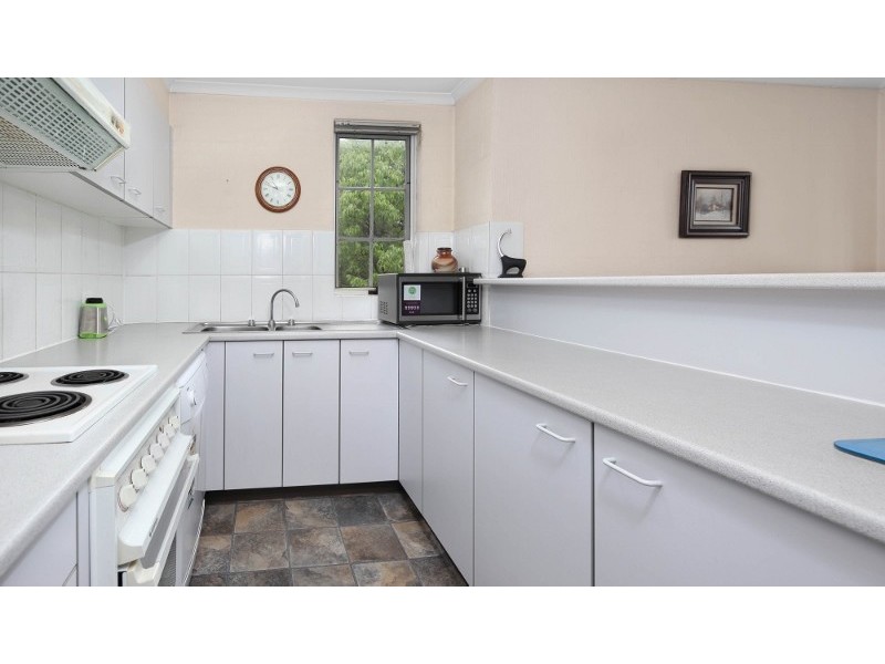 27/9 Howitt Street, Kingston ACT 2604