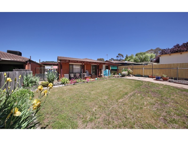 5 Dane Close, Calwell ACT 2905