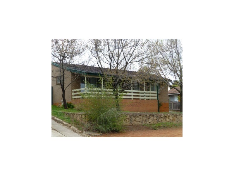 6 Gruner Street, Weston ACT 2611