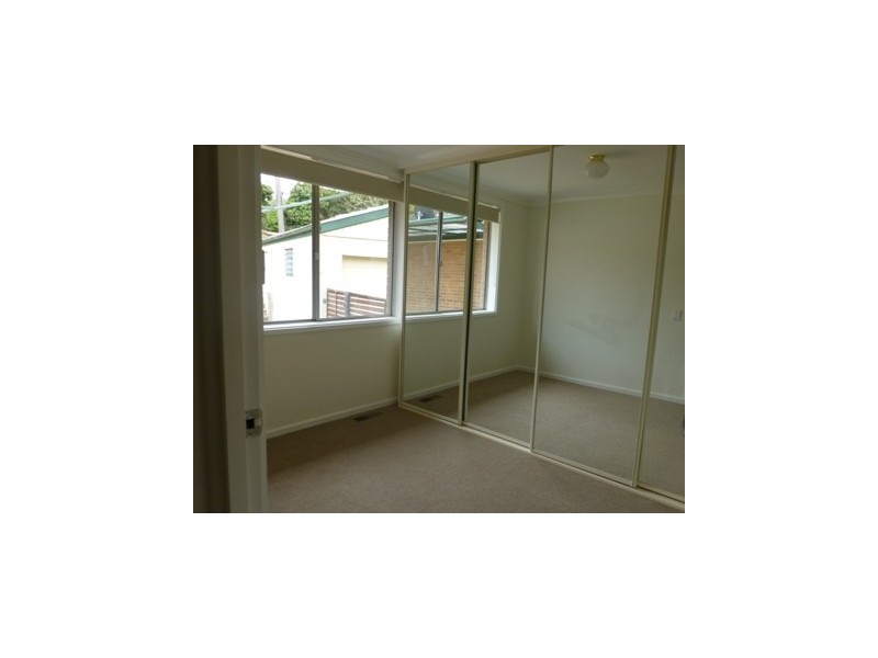 6 Gruner Street, Weston ACT 2611
