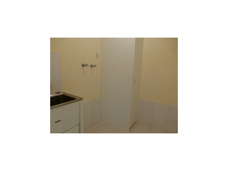 6 Gruner Street, Weston ACT 2611