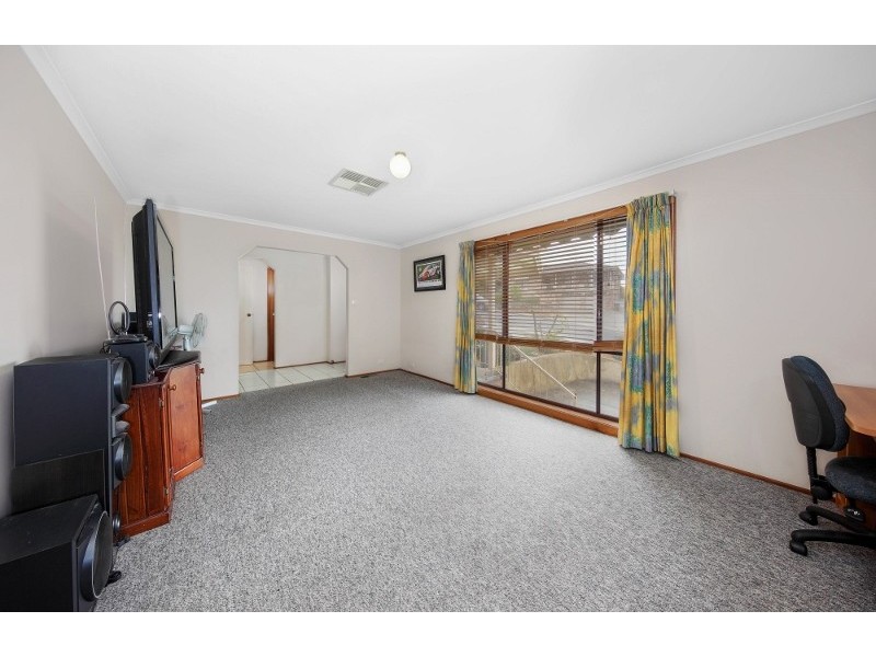 23 Casey Crescent, Calwell ACT 2905