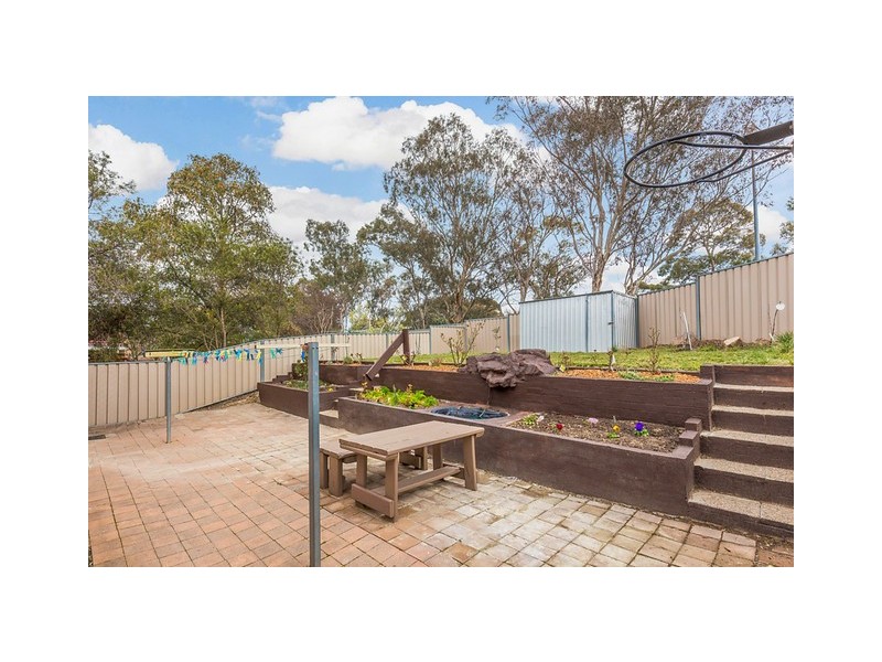 2 Downward Place, Kambah ACT 2902