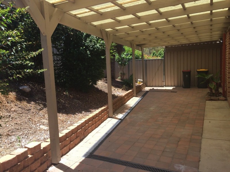 2 Downward Place, Kambah ACT 2902
