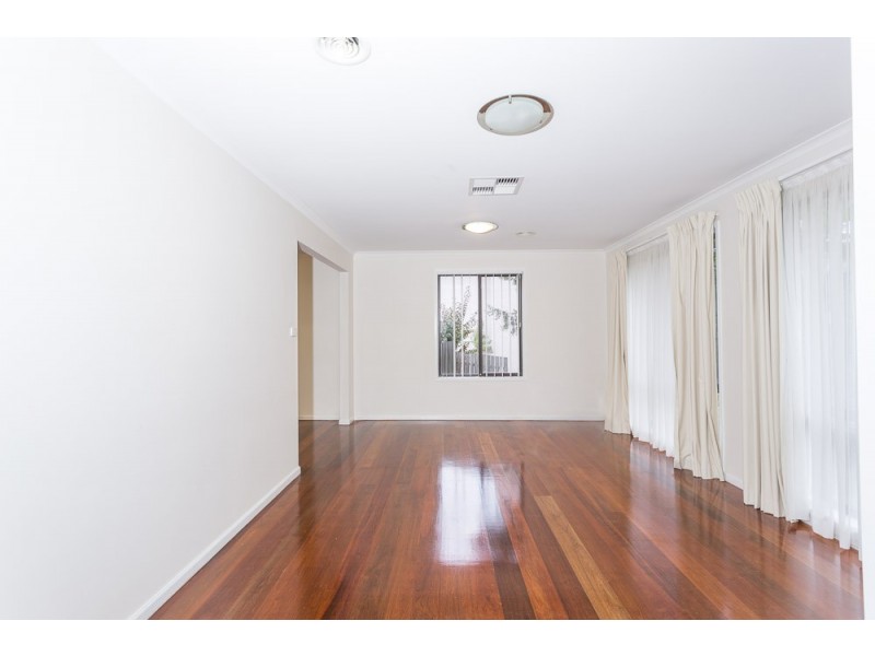 10 Budden Crescent, Theodore ACT 2905