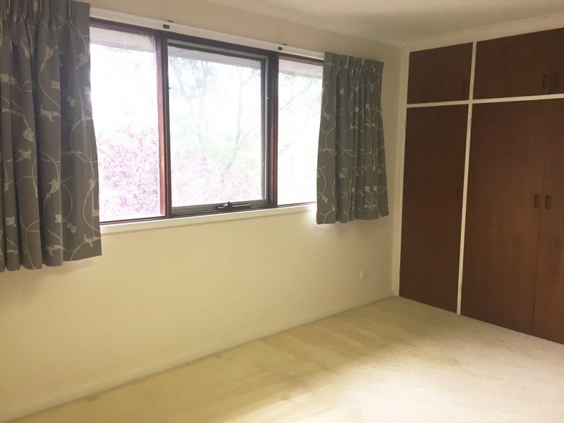 27 Deloraine Street, Lyons ACT 2606