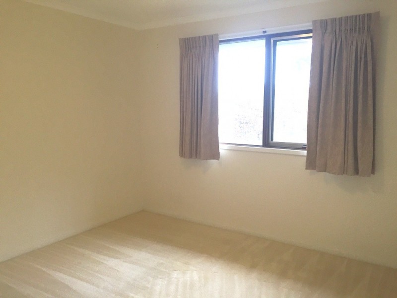 27 Deloraine Street, Lyons ACT 2606