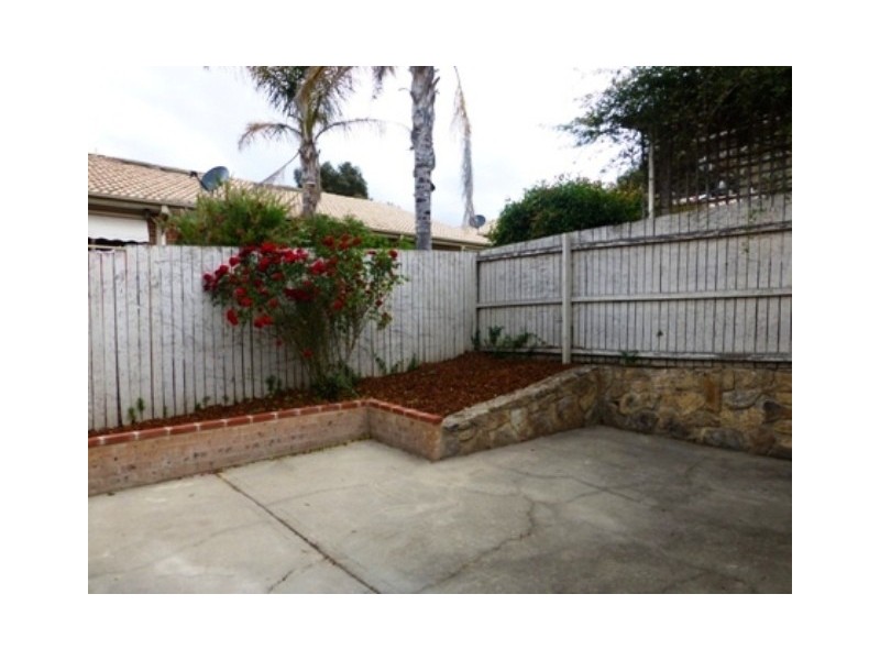 4/6 Popplewell Place, Gordon ACT 2906