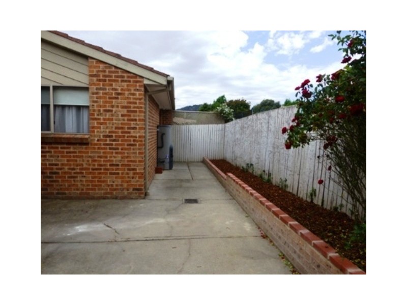 4/6 Popplewell Place, Gordon ACT 2906