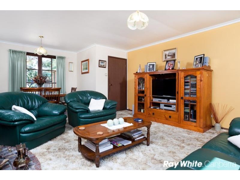 11 Pasley Place, Wanniassa ACT 2903