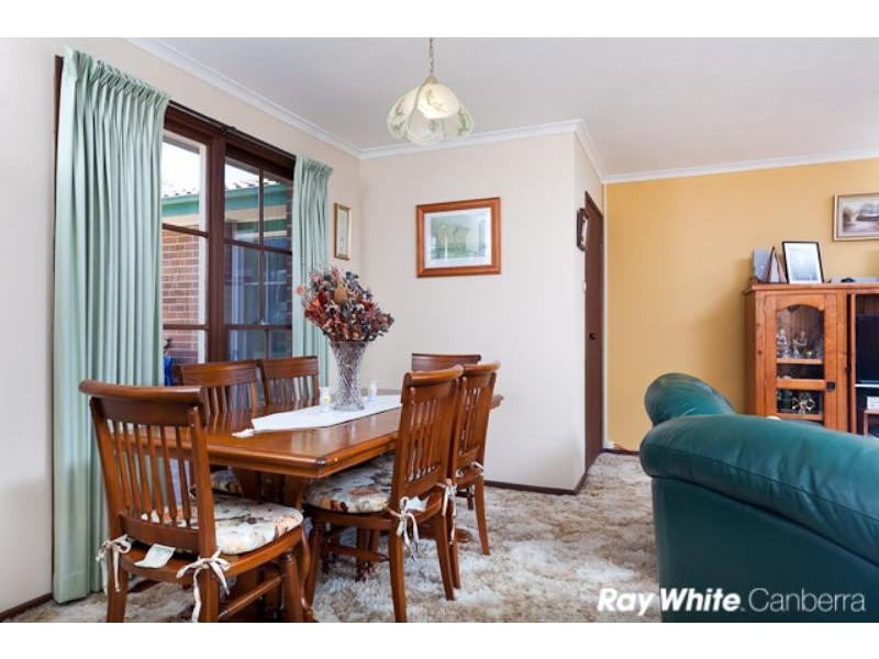 11 Pasley Place, Wanniassa ACT 2903