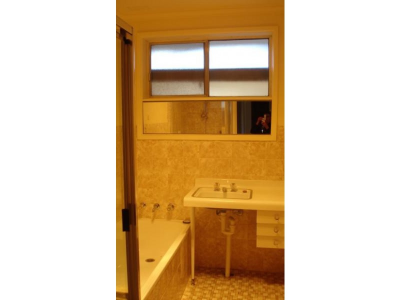 9 Hagelthorne Street, Farrer ACT 2607