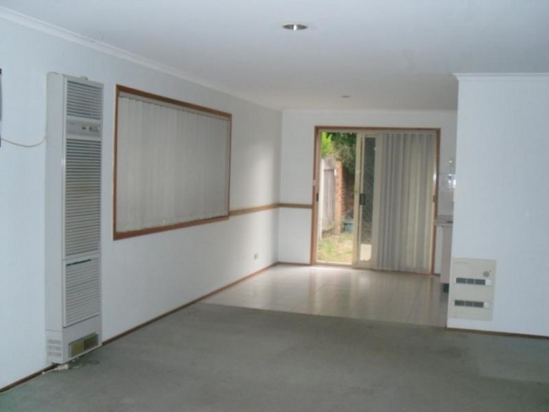 7/16 Stace Place, Gordon ACT 2906