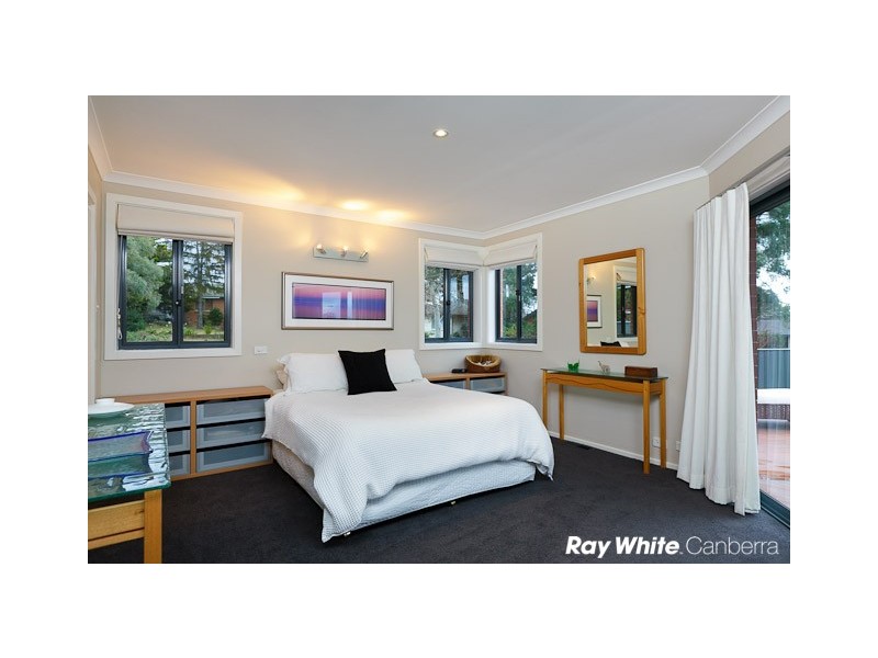 1/116 Eggleston Crescent, Chifley ACT 2606