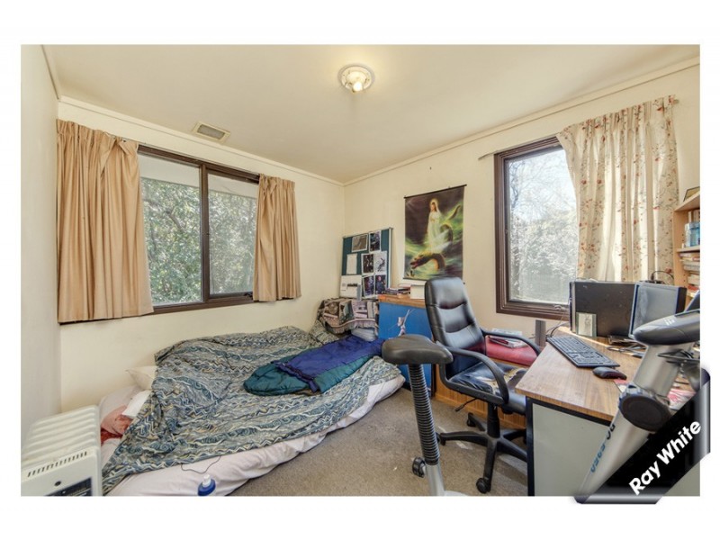 221 Namatjira Drive, Fisher ACT 2611