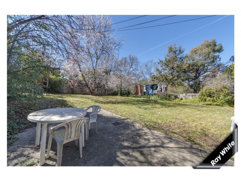 221 Namatjira Drive, Fisher ACT 2611