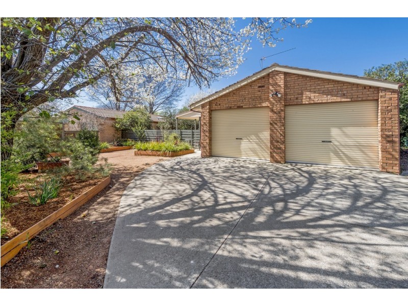 5 Findon Street, Isabella Plains ACT 2905