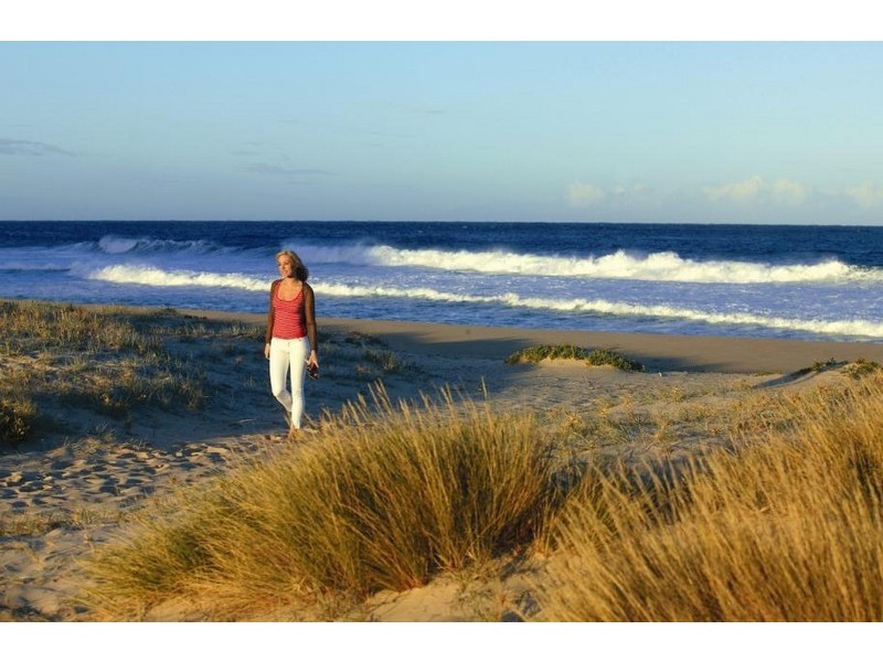 147 Princes Highway “Horizon Apartments”, Narooma NSW 2546