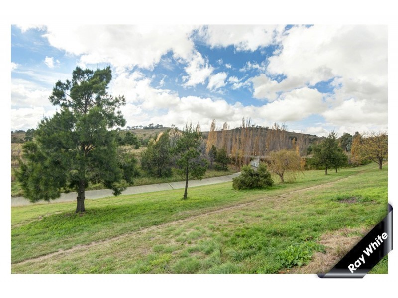 10 Stubbs Crescent, Theodore ACT 2905