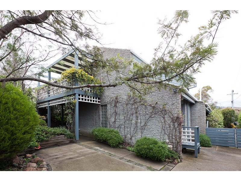 3 Werribee Crescent, Farrer ACT 2607