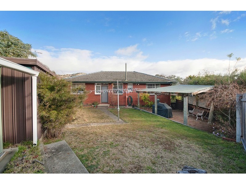 31 Pridham Street, Farrer ACT 2607