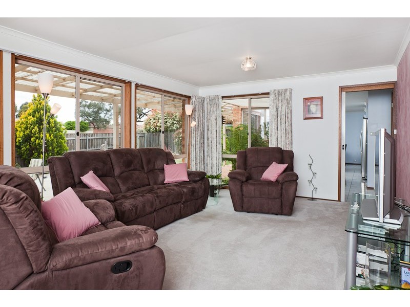 14 Snow Gum Place, Jerrabomberra NSW 2619