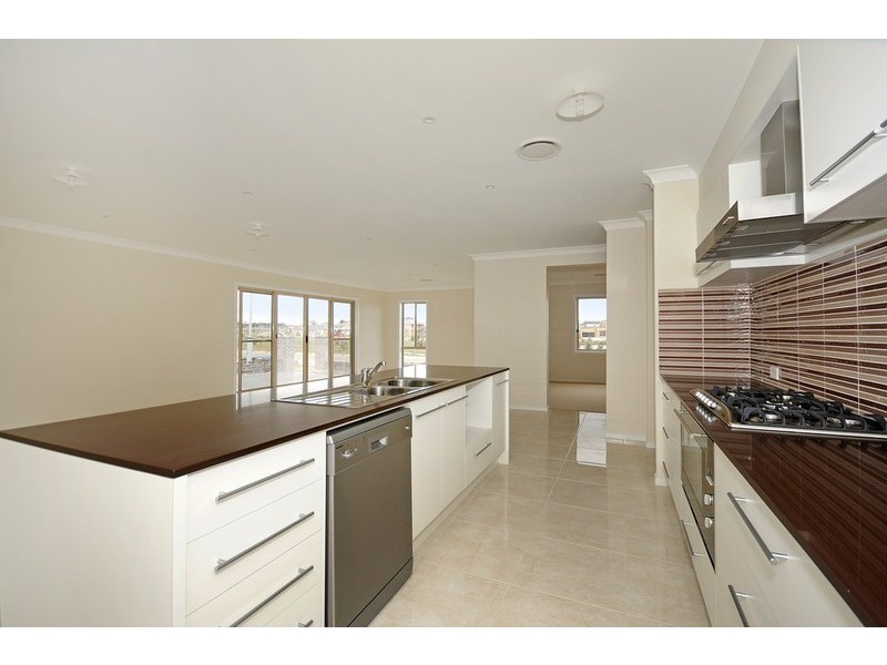 49 Oodgeroo Avenue, Franklin ACT 2913