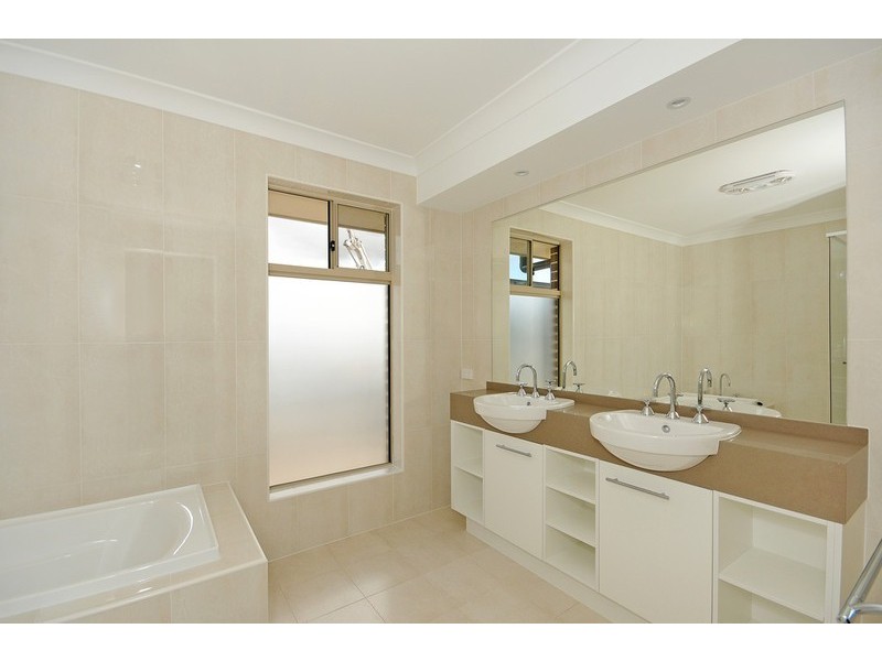 49 Oodgeroo Avenue, Franklin ACT 2913
