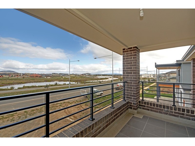49 Oodgeroo Avenue, Franklin ACT 2913