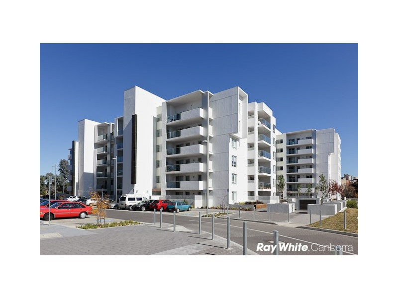 126/57 Benjamin Way, Belconnen ACT 2617