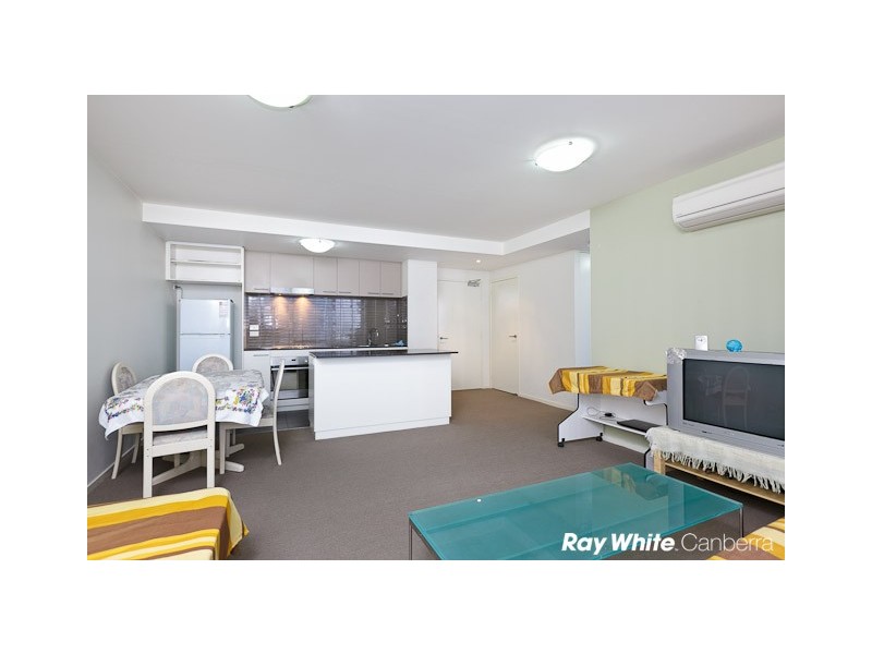 126/57 Benjamin Way, Belconnen ACT 2617