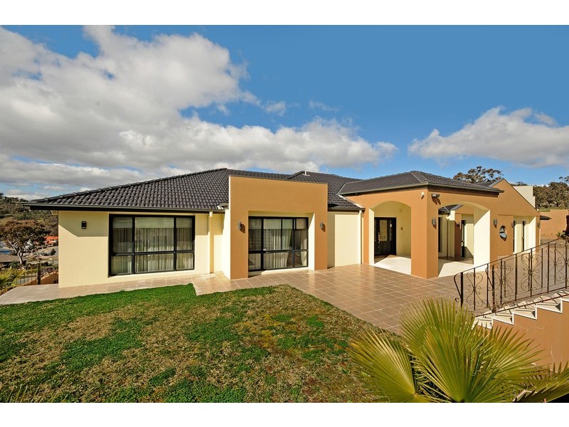 44 Akame Circuit, O’malley ACT 2606