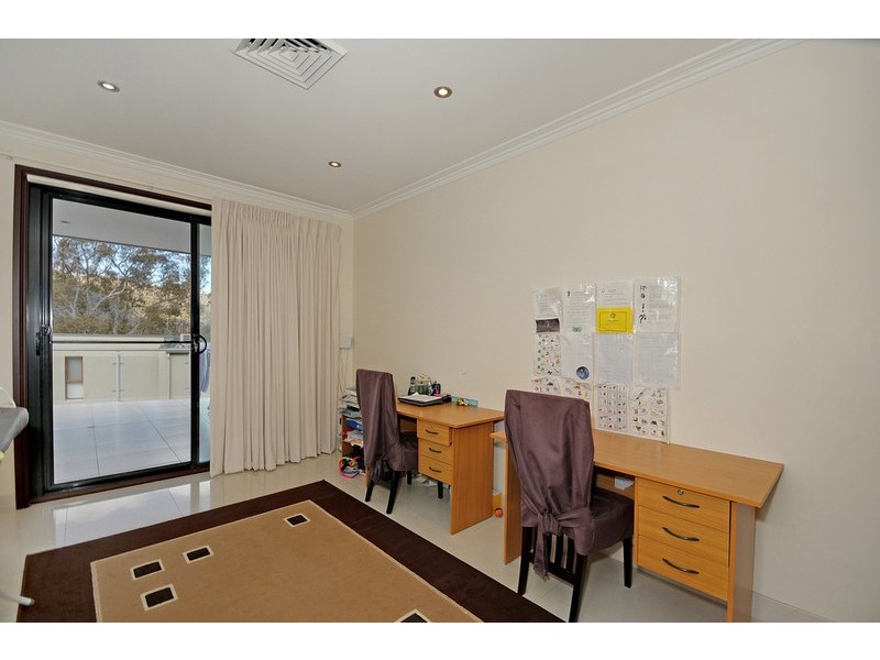 44 Akame Circuit, O’malley ACT 2606