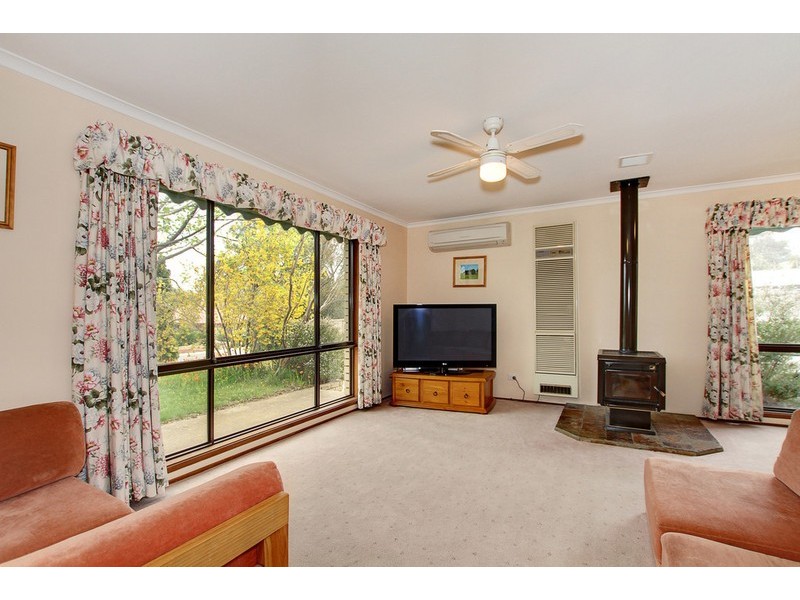 33 Guthridge Crescent, Wanniassa ACT 2903