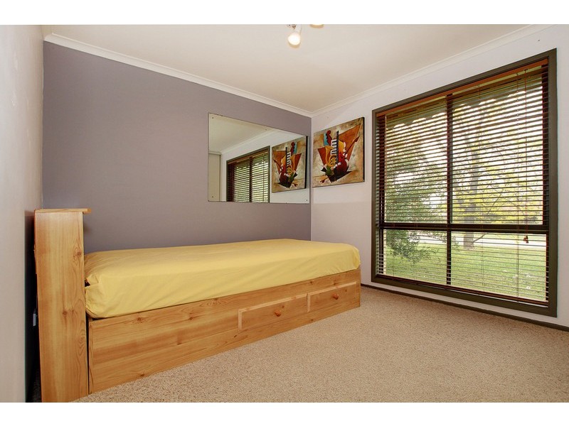 33 Guthridge Crescent, Wanniassa ACT 2903