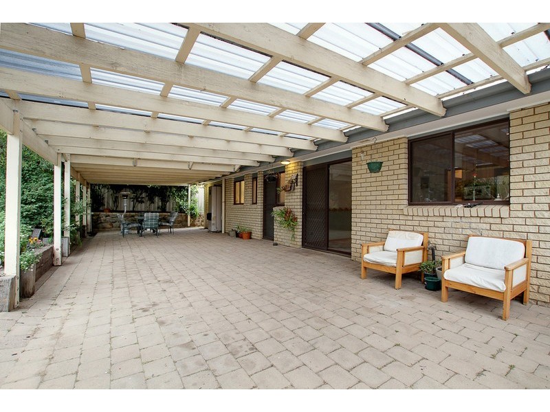 33 Guthridge Crescent, Wanniassa ACT 2903