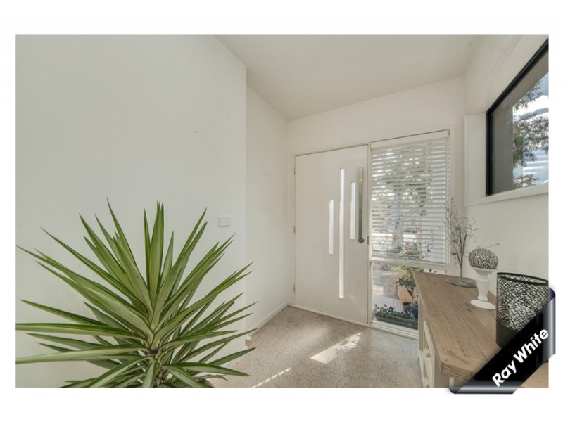 13 Hodgson Crescent, Pearce ACT 2607