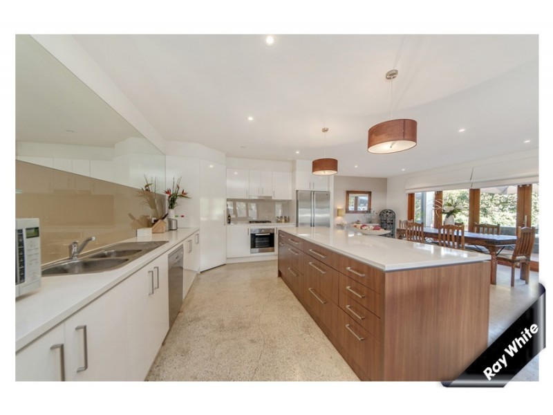 13 Hodgson Crescent, Pearce ACT 2607