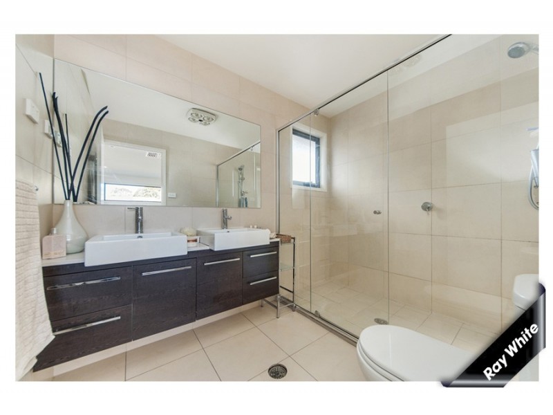 13 Hodgson Crescent, Pearce ACT 2607