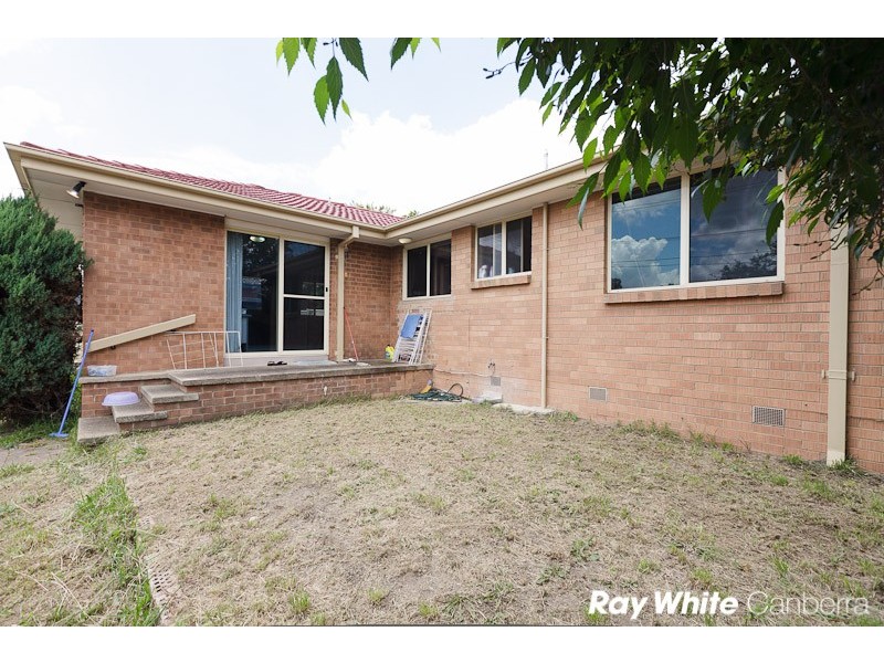15 McCubbin Street, Weston ACT 2611