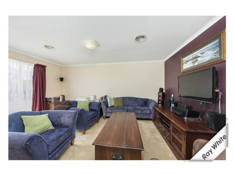 18 Vonwiller Crescent, Theodore ACT 2905