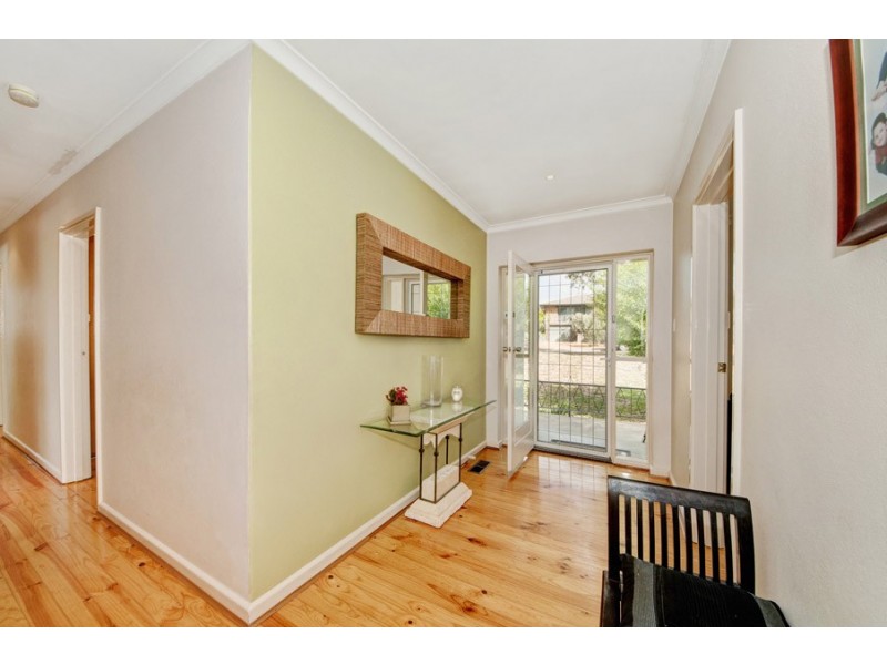 12 Leane Street, Hughes ACT 2605