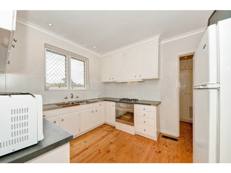 12 Leane Street, Hughes ACT 2605