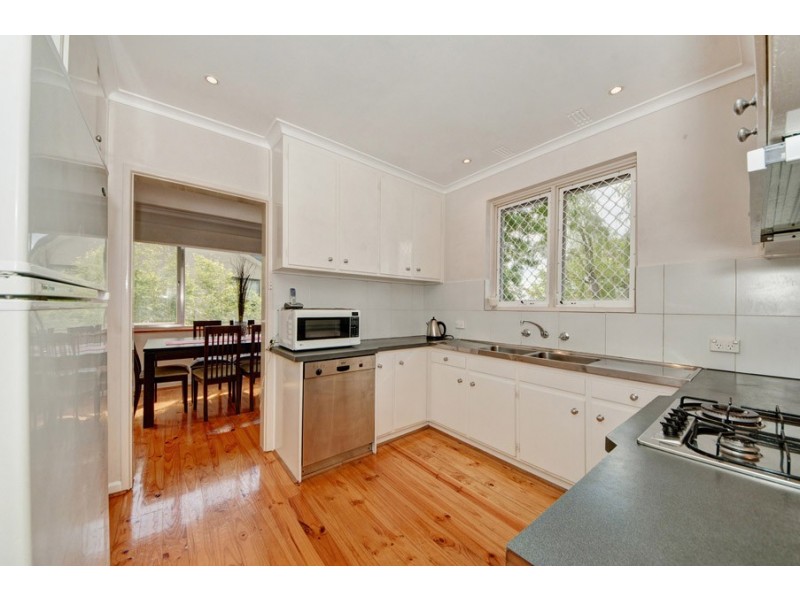 12 Leane Street, Hughes ACT 2605