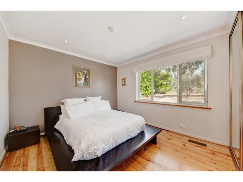 12 Leane Street, Hughes ACT 2605