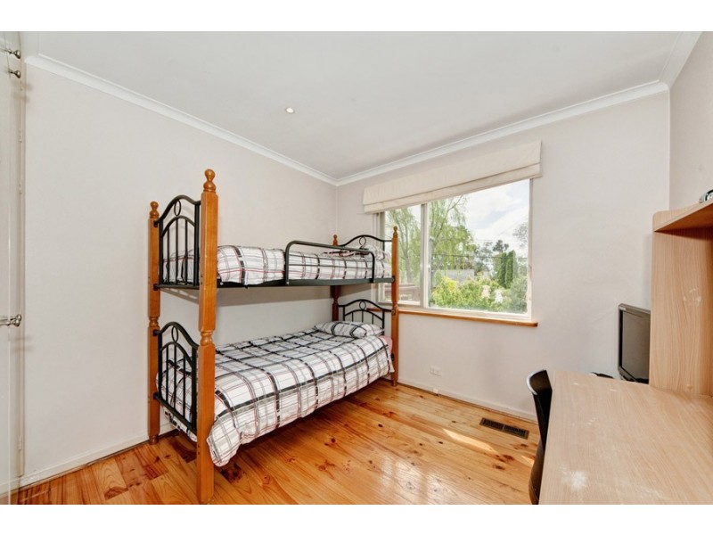 12 Leane Street, Hughes ACT 2605