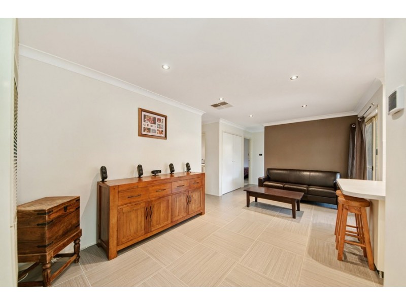 48 Mina Wylie Crescent, Gordon ACT 2906