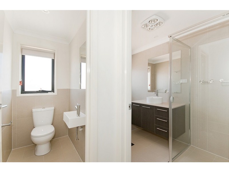 15 Renfree Street, Casey ACT 2913