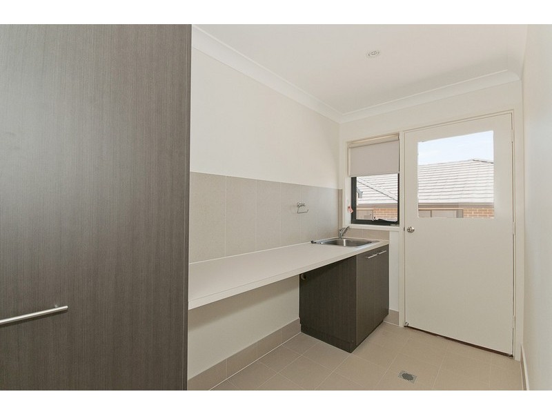 15 Renfree Street, Casey ACT 2913